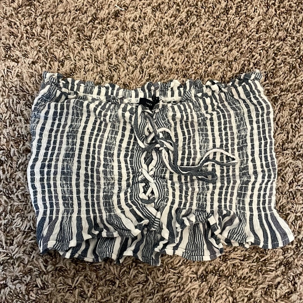 American eagle crop top